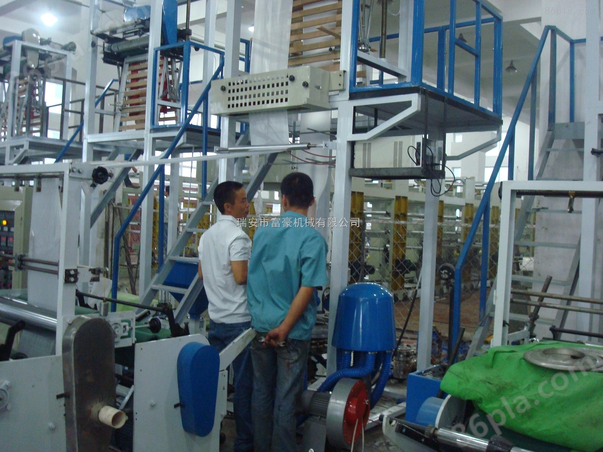 瑞安富豪机械专业生产as高速700型PE吹膜机